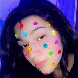 Meet your Posher, Makayla